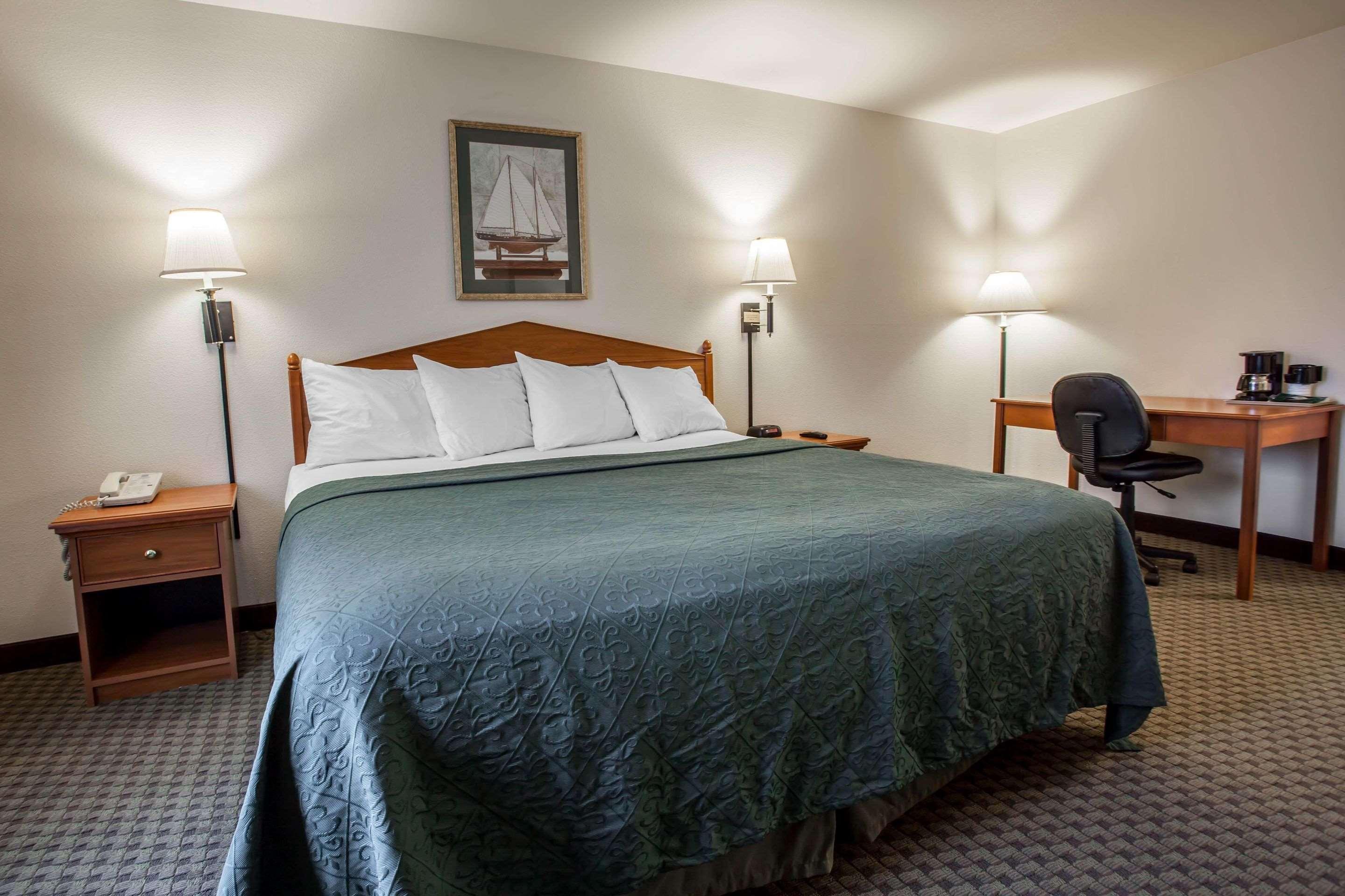Quality Inn & Suites Federal Way - Seattle Dış mekan fotoğraf