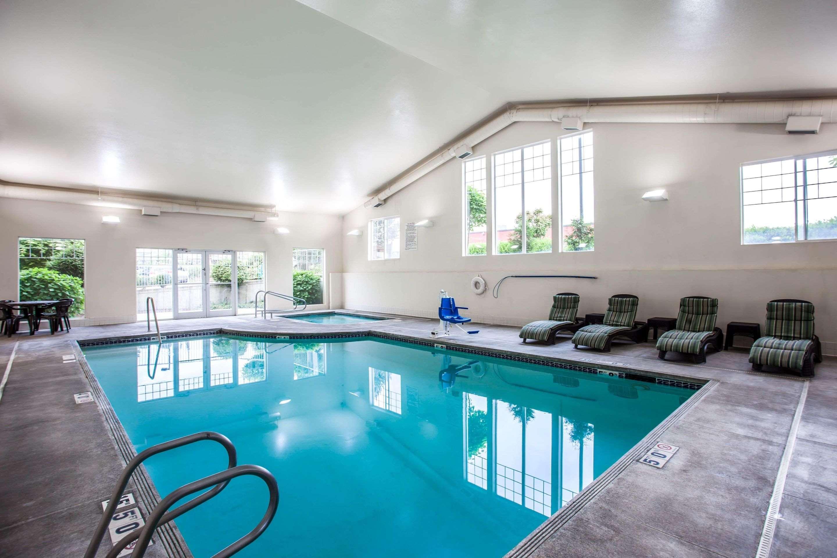 Quality Inn & Suites Federal Way - Seattle Dış mekan fotoğraf