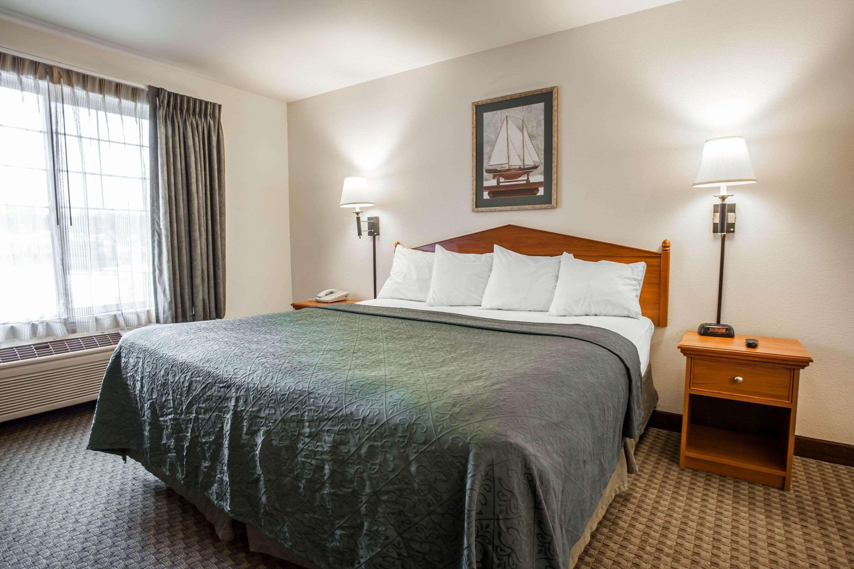 Quality Inn & Suites Federal Way - Seattle Dış mekan fotoğraf
