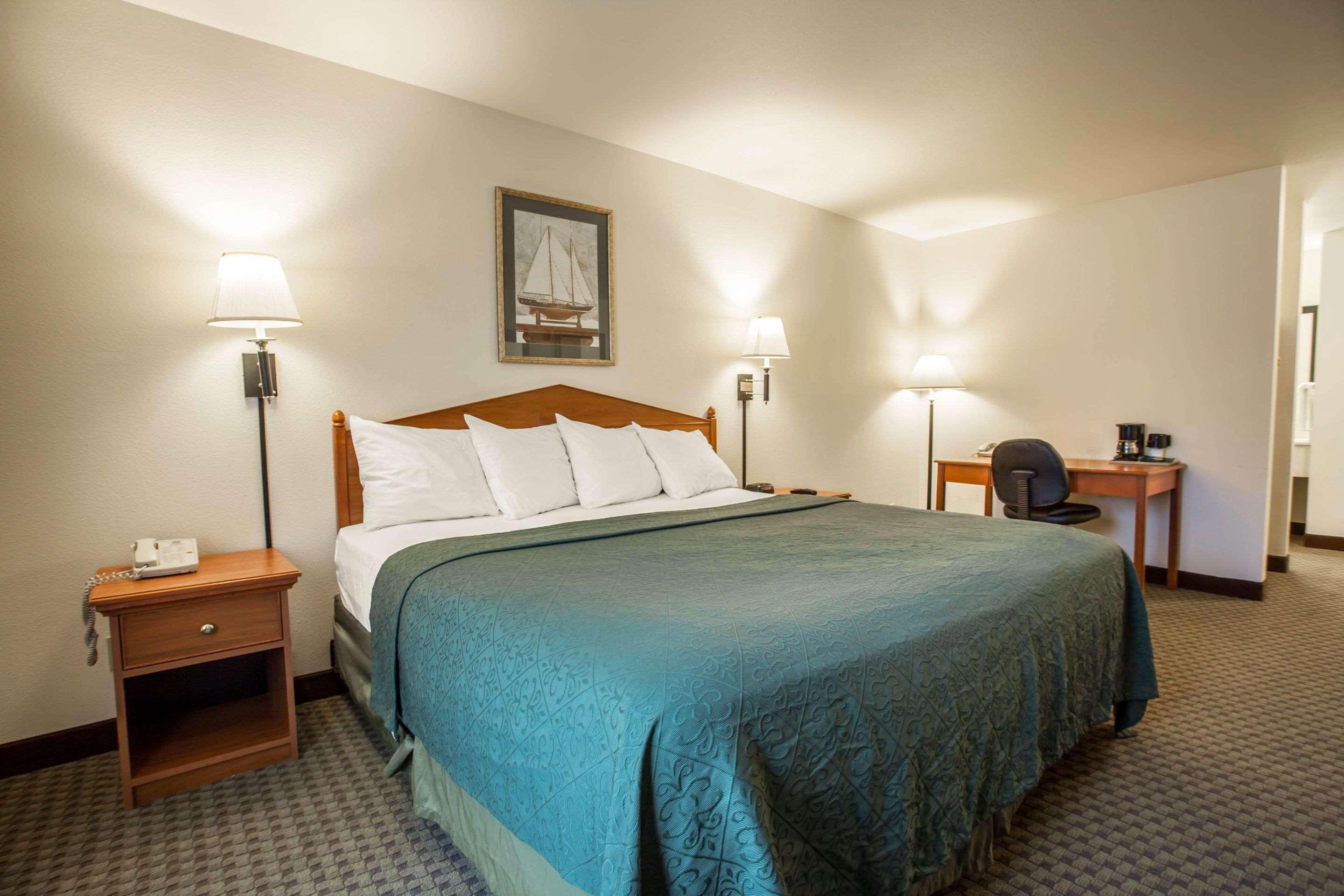 Quality Inn & Suites Federal Way - Seattle Dış mekan fotoğraf