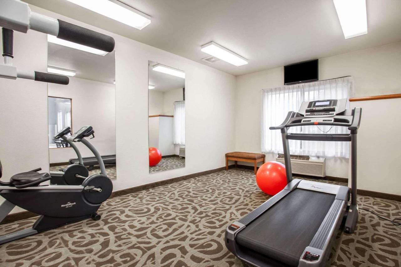 Quality Inn & Suites Federal Way - Seattle Dış mekan fotoğraf